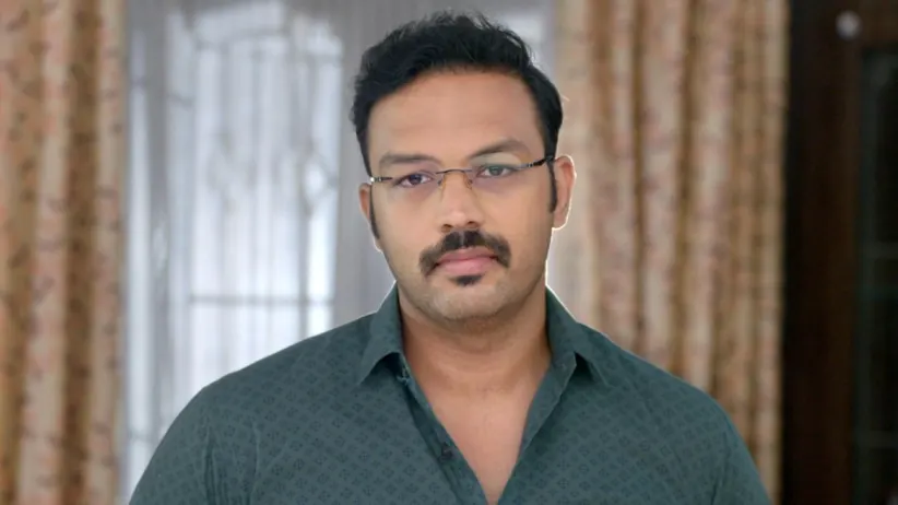 Hasini Boasts to Divya