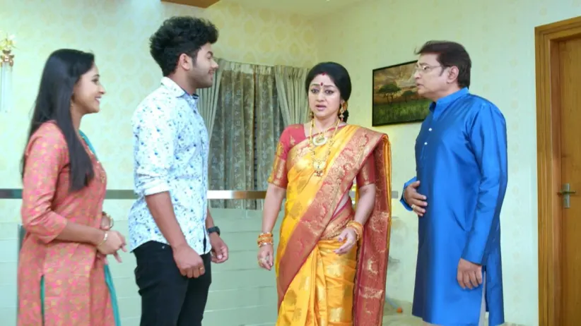 Aditya Introduces the Mysterious Girl