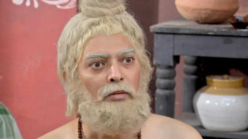 The landlord's brother hits Lokenath - Joy Baba Lokenath