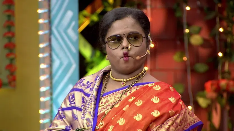 Bharat Ganeshpure and Sagar Karande's Play - Chala Hawa Yeu Dya