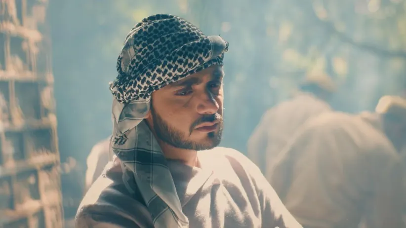 Kabir Saves Zara From Falling Down a Cliff - Ishq Subhan Allah