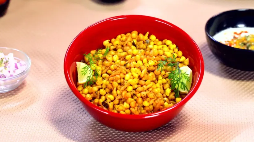 Paneer Pasanda and Masala Boondi