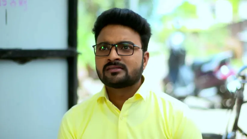 Vijay's Request to Divya