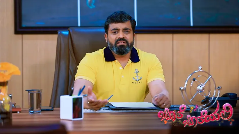 Anu-Aryavardhan pass romantic notes to each other - Jothe Jotheyali