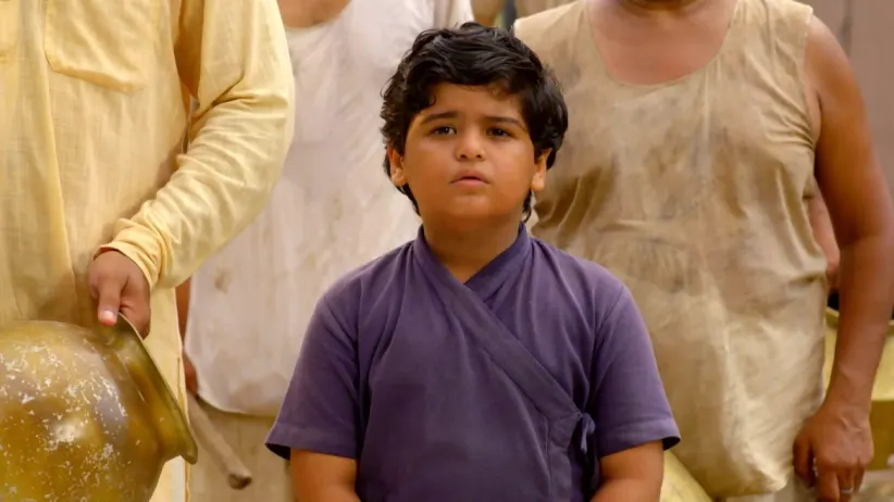 Ramji seeks help from the British Officer