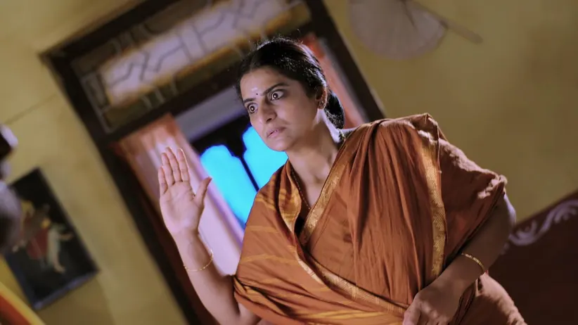 Trinayani - March 14, 2020 - Episode Spoiler