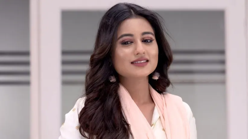 Karna argues with Radhika - Ki Kore Bolbo Tomay