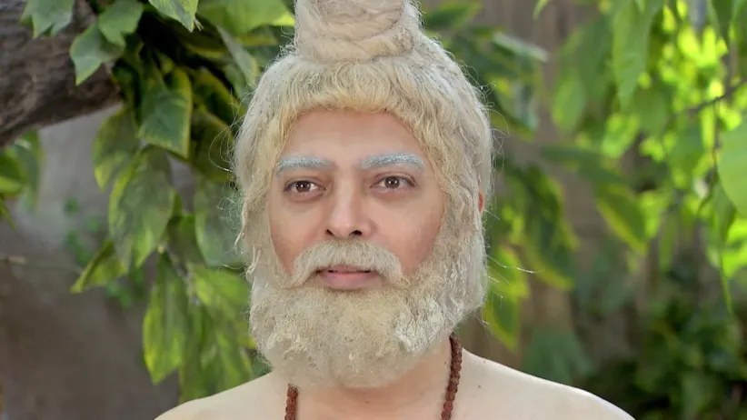 The villagers decide to follow Lokenath - Joy Baba Lokenath