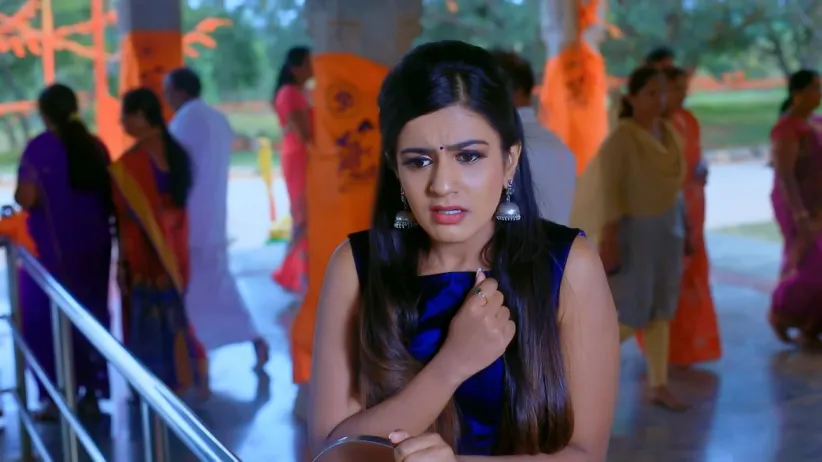 Shivani senses Adhisesha's presence
