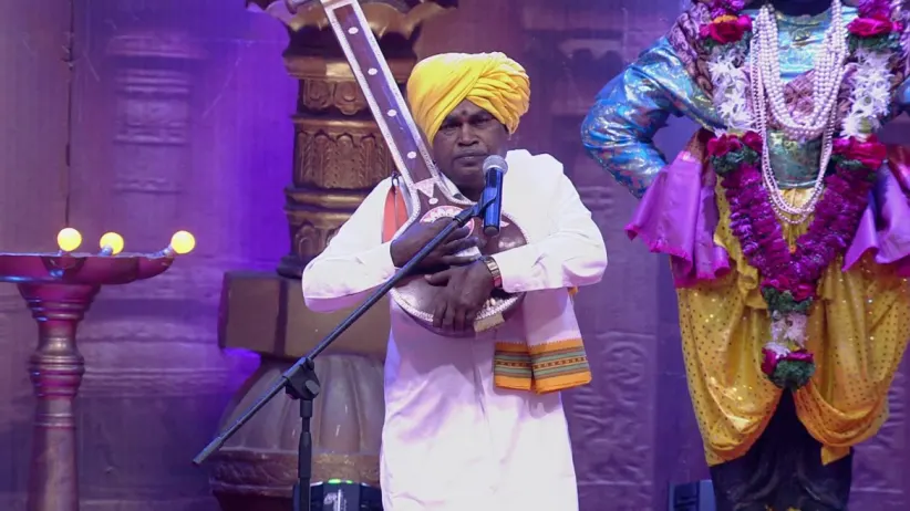 देवापेक्षा संत श्रेष्ठ - मन मंदिरा