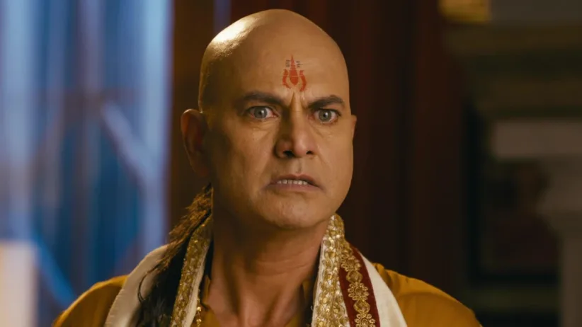 Neel saves Chahat’s life - Qurbaan Hua