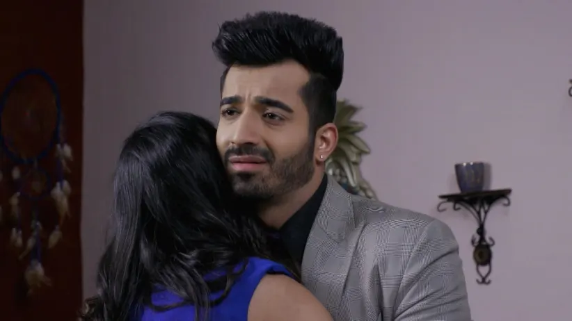 Simple hits a man with Armaan’s car - Khasma Nu Khani