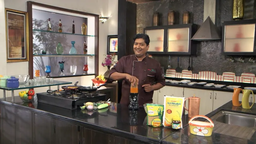 Cauliflower Multigrain Rolls' and 'Dal Kabeela' - Aamhi Saare Khavayye