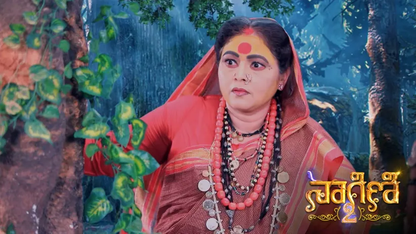 Shivani takes Trivikram to Naagalok - Naagini 2