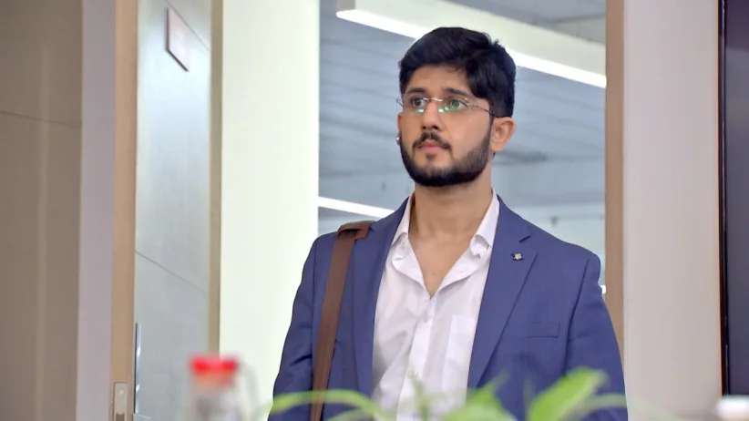 Siddhartha and Mithai come face to face - Mithai