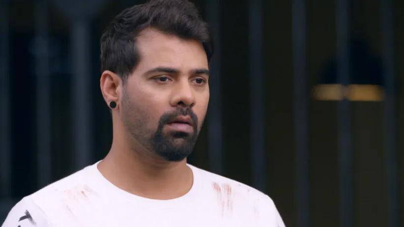 Pragya’s Love for Abhi - Iniya Iru Malargal