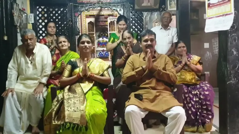 Aashadi special episode with the Haridas' - Home Minister Gharchya Ghari