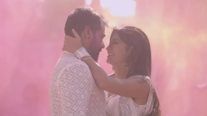 Pragya imagines about dancing with Abhi - Kumkum Bhagya