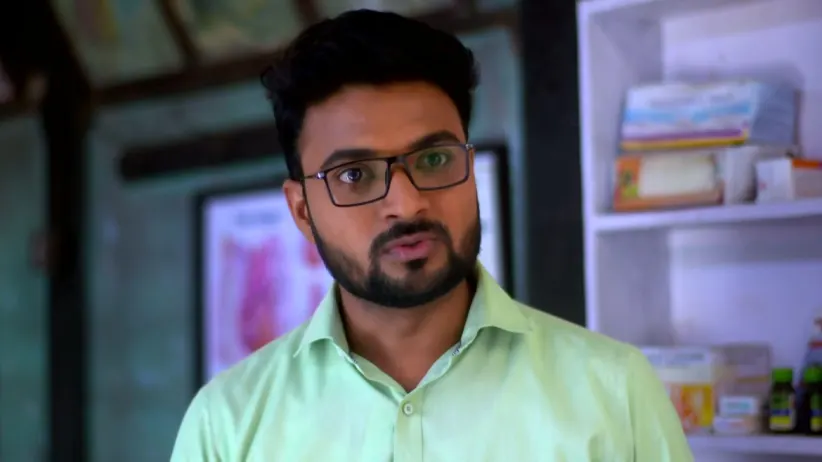 Divya Proposes To Ajit Kumar