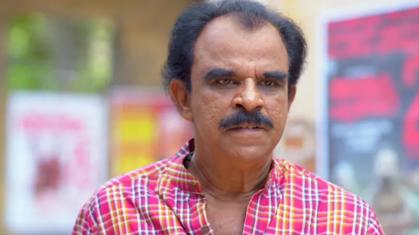 Ravi Varman promises to help Sreelakshmi - Neeyum Njanum
