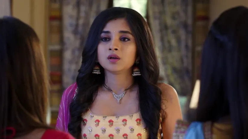 Guddan seeks the Jindals’ help to save AJ