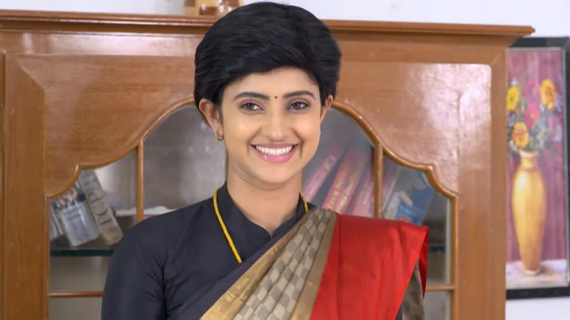 Sathya is Appreciated for Her Culinary Skills - Sathya