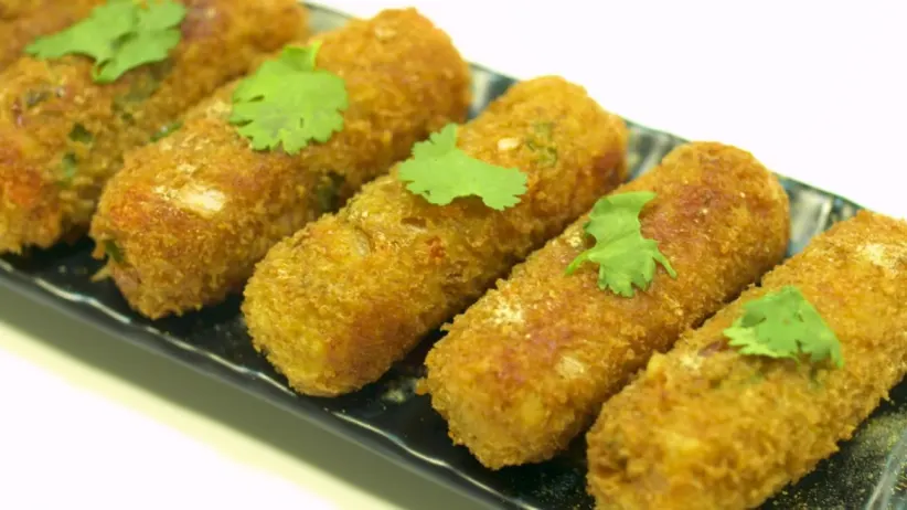 Aloo Poha Sticks and Pizza Paneer Pockets - Swaad Aa Gaya