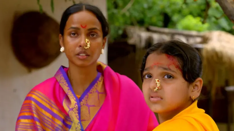 A tragedy strikes Madhvi