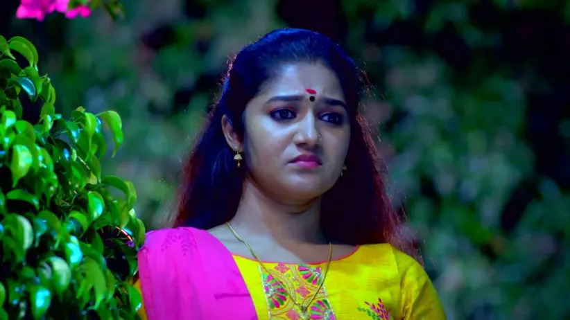 Sreelakshmi Arrives at Sandra's House