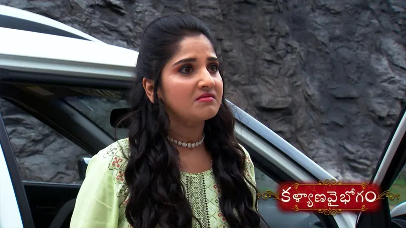 Chari is informed about Jai’s accident - Kalyana Vaibhogam