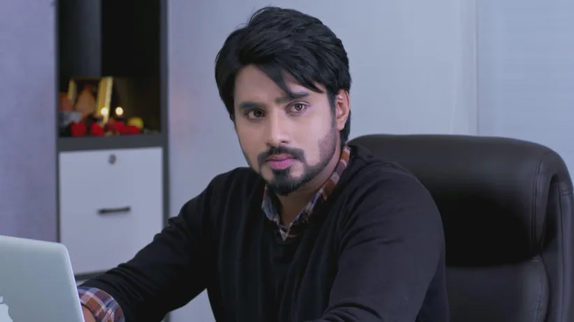 Vedanth suggests Amulya to not get married - Gattimela