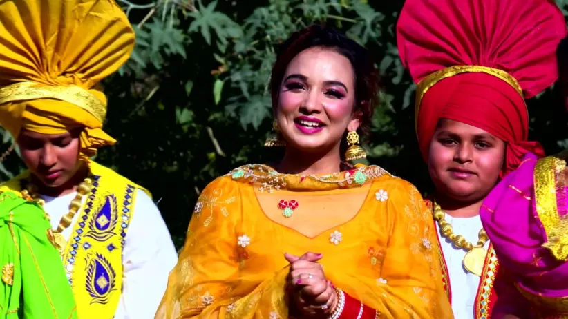 Misha Sarowal Visits Kiran’s House