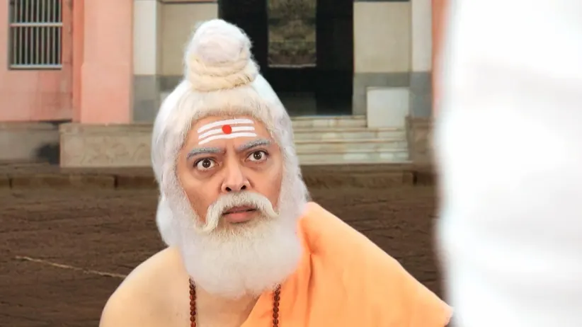 Lokenath's arrival at Lord Maheshwar's abode - Joy Baba Lokenath