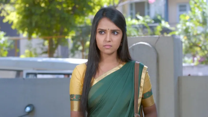Dhruva is stunned on seeing Amulya - Gattimela