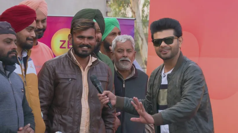 Fun with Faridkot residents - Aajo Jinhe Khedna