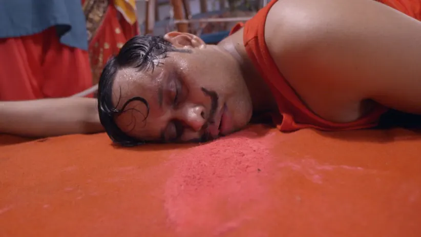 Happu defeats Gulab Singh - Happu Ki Ultan Paltan