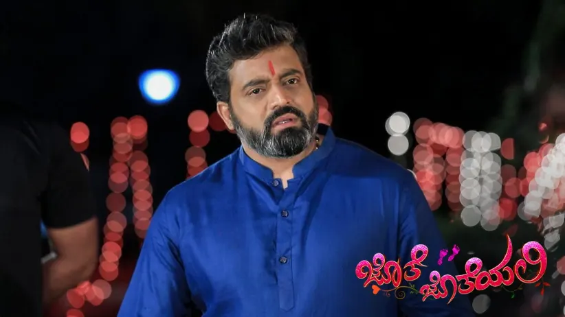 Anu teases Amulya about Vedanth - Jothe Jotheyali - Mahasangama