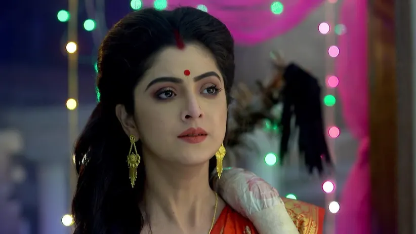Mr Ray calls Ragini - Jamuna Dhaki