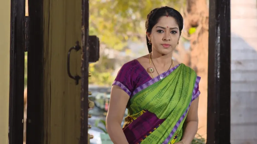 Saraswati refuses to accept Sravan - Rama Sakkani Seetha