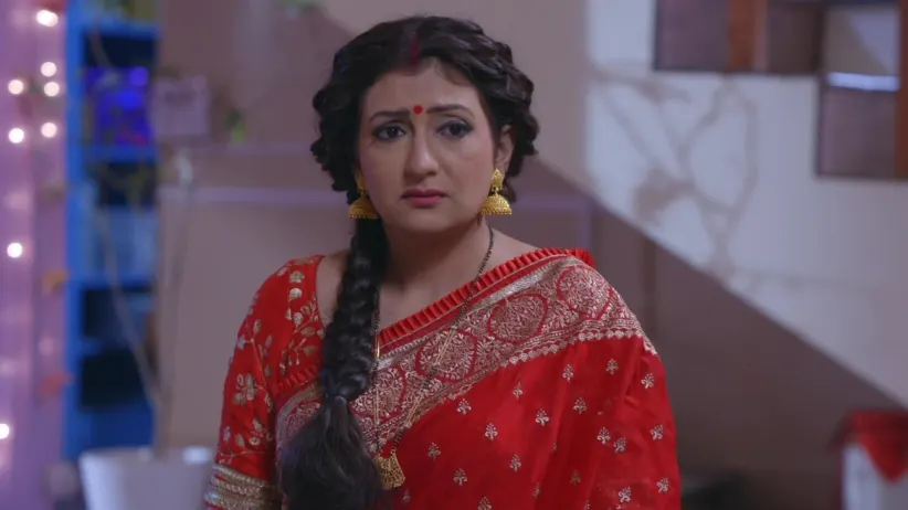 Sumitra increases Renuka’s troubles - Hamariwali Good News