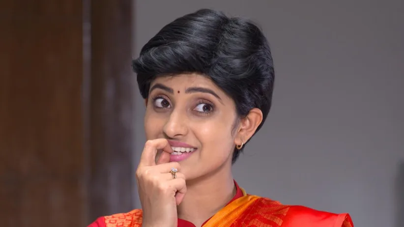 Prabhu Gifts a Ring to Sathya - Sathya