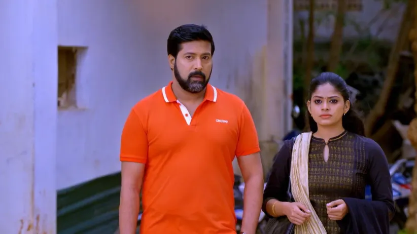 Meera's sorrow - Neethane Enthan Ponvasantham