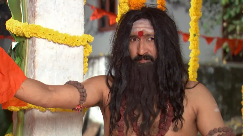 Swami suggests a way to save Manga’s life - Kalyana Vaibhogam