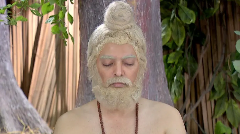 Lokenath bids the villagers goodbye - Joy Baba Lokenath