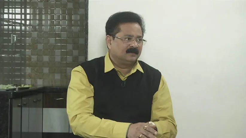 Aadesh Bandekar converses with Rahul and Rashmi - Home Minister