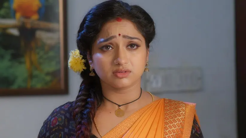 Jasmine plots against Nayani - Trinayani