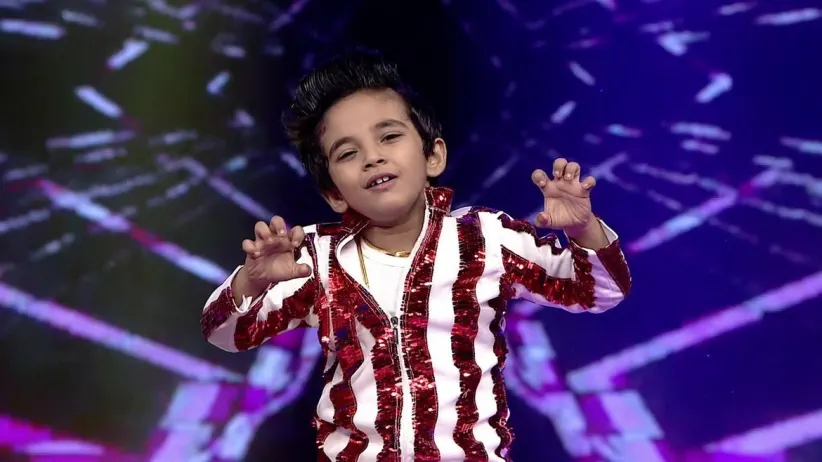 Little Arnav’s dancing prowess - Dance With Me