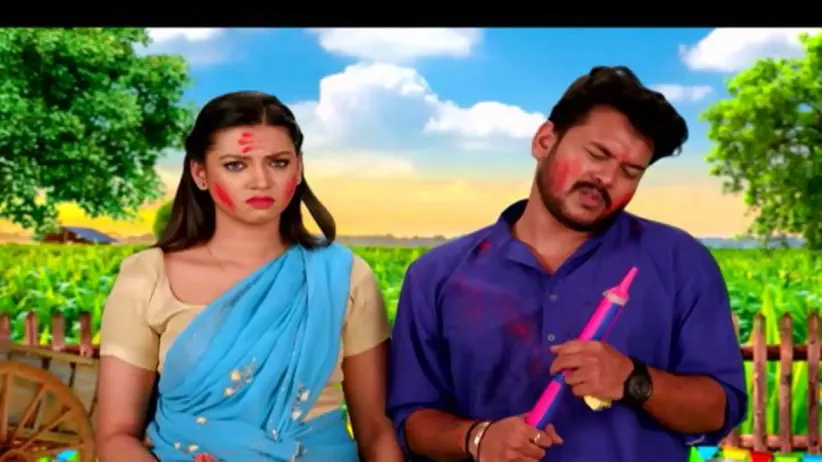 Mangru's Strange Holi