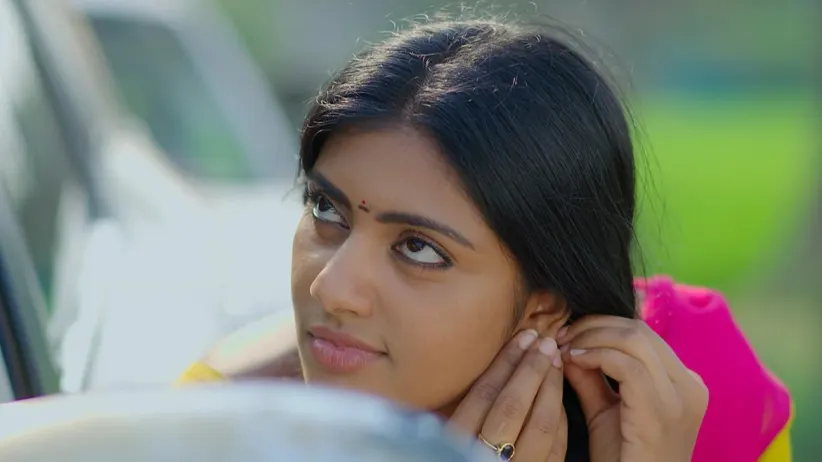 Ravi Drops Chitti at Her Home