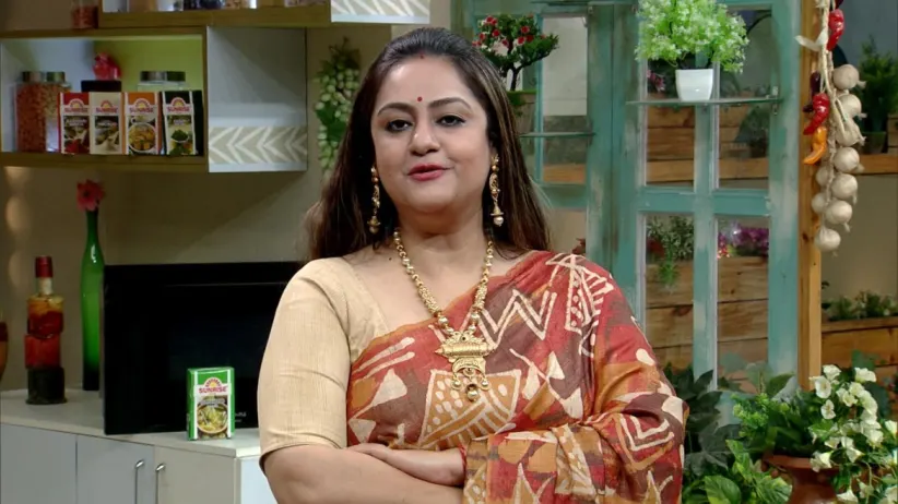 Narkeler Roshomadhuri and Narkol Katla Bhapa